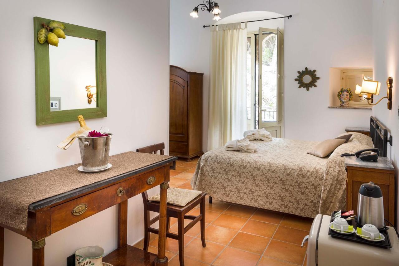 Hotel Bel Soggiorno Taormina Ngoại thất bức ảnh