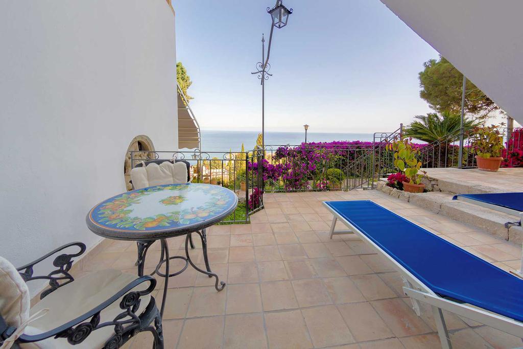 Hotel Bel Soggiorno Taormina Ngoại thất bức ảnh